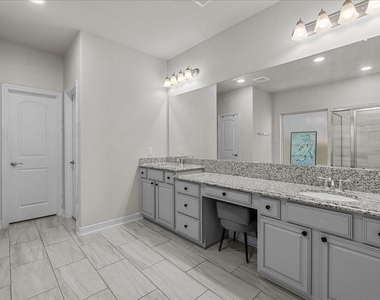 2417 Lake Mist Drive - Photo Thumbnail 24