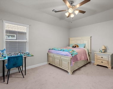 2417 Lake Mist Drive - Photo Thumbnail 29