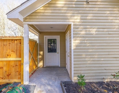 809 Milam Street - Photo Thumbnail 25