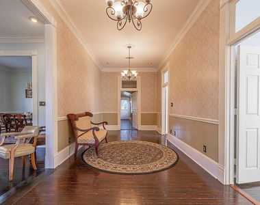 809 Milam Street - Photo Thumbnail 1