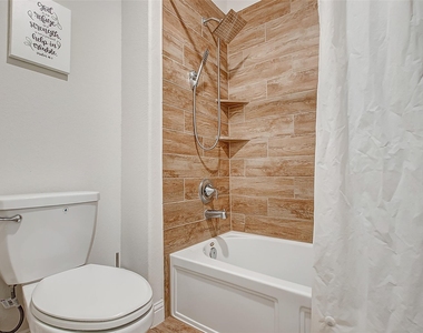 2318 Madera Landing Ln Lane - Photo Thumbnail 13