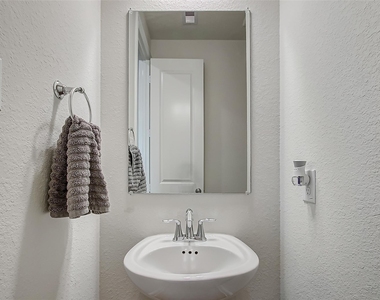 2318 Madera Landing Ln Lane - Photo Thumbnail 14