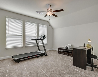 2318 Madera Landing Ln Lane - Photo Thumbnail 15
