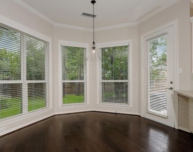14 Graceful Elm Court - Photo Thumbnail 16