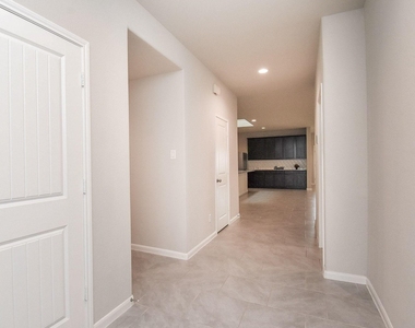 1334 Bellingham Park Drive - Photo Thumbnail 30