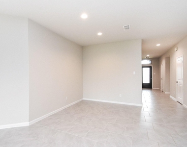 1334 Bellingham Park Drive - Photo Thumbnail 13