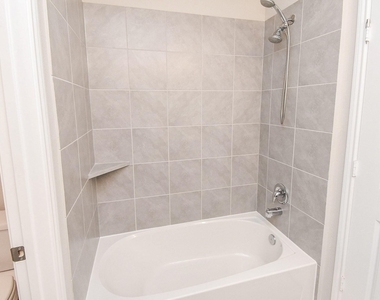1334 Bellingham Park Drive - Photo Thumbnail 25