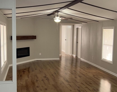 213 Orange St - Photo Thumbnail 1
