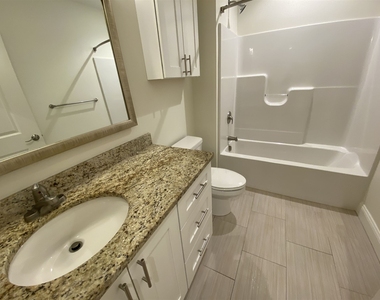 875 Elm - Photo Thumbnail 31