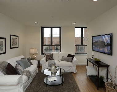 875 Elm - Photo Thumbnail 8