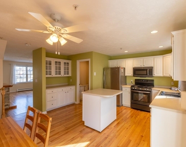 204 Washington - Photo Thumbnail 3