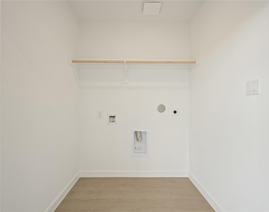 31711 Wild Meadow Drive - Photo Thumbnail 25