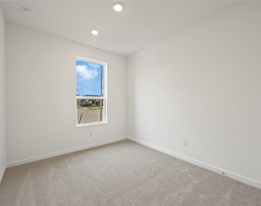 31711 Wild Meadow Drive - Photo Thumbnail 23