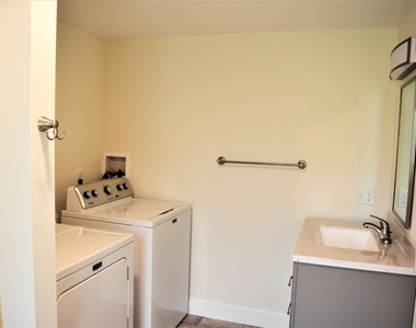 62 Lower Main - Photo Thumbnail 6