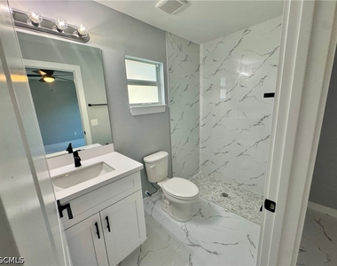 2305 Grant Avenue - Photo Thumbnail 7