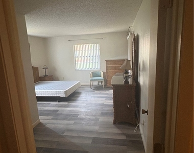6116 Whiskey Creek Drive - Photo Thumbnail 6