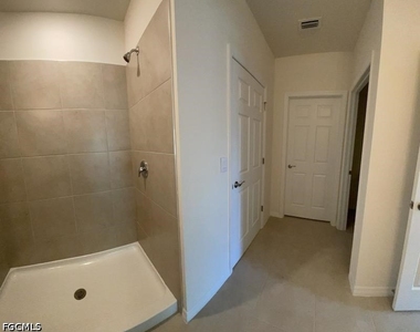 1909 Nw 6th Terrace - Photo Thumbnail 18