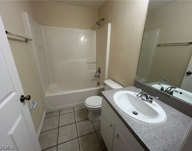 3010 Vernon Avenue S - Photo Thumbnail 5