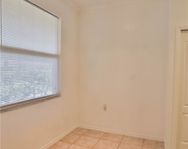 8550 Kingbird Loop - Photo Thumbnail 19