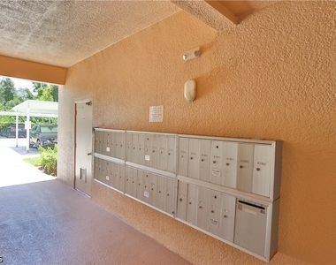 8550 Kingbird Loop - Photo Thumbnail 23