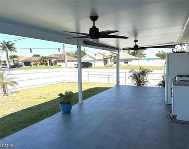 1203 Sw 34th Terrace - Photo Thumbnail 9