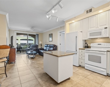2825 Palm Beach Boulevard - Photo Thumbnail 1