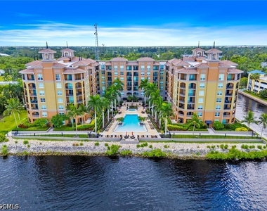 2825 Palm Beach Boulevard - Photo Thumbnail 25
