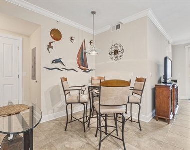 2825 Palm Beach Boulevard - Photo Thumbnail 9
