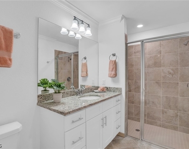 14041 Heritage Landing Boulevard - Photo Thumbnail 15
