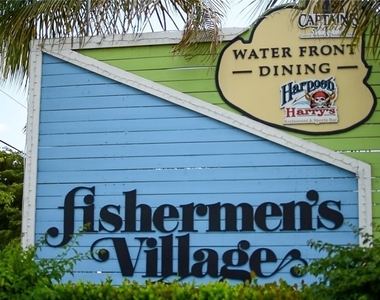 14041 Heritage Landing Boulevard - Photo Thumbnail 48