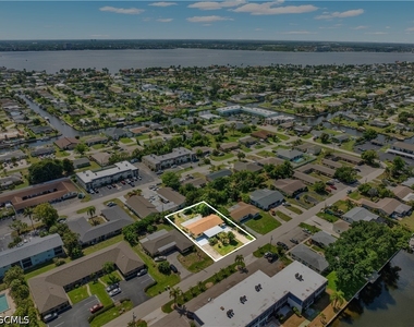 4913 Vincennes Street - Photo Thumbnail 22
