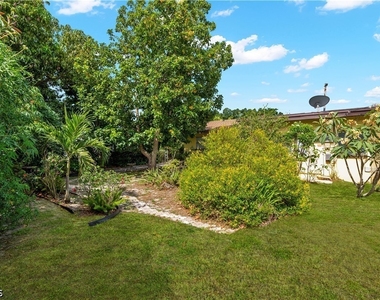 4913 Vincennes Street - Photo Thumbnail 18