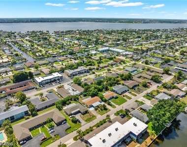 4913 Vincennes Street - Photo Thumbnail 17