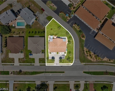 4353 Country Club Boulevard - Photo Thumbnail 13