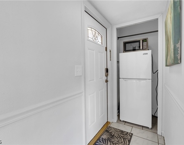 4353 Country Club Boulevard - Photo Thumbnail 3