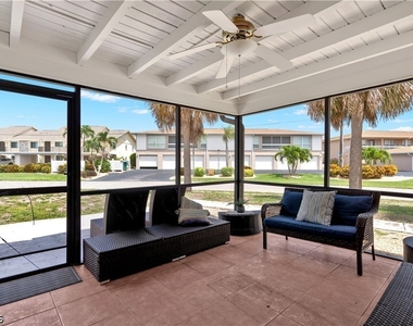 4353 Country Club Boulevard - Photo Thumbnail 12