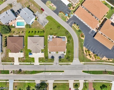 4353 Country Club Boulevard - Photo Thumbnail 15