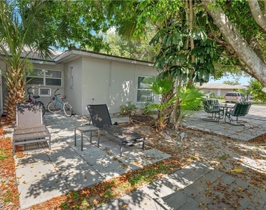 5226 Coronado Parkway - Photo Thumbnail 1