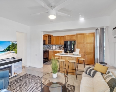 5226 Coronado Parkway - Photo Thumbnail 4