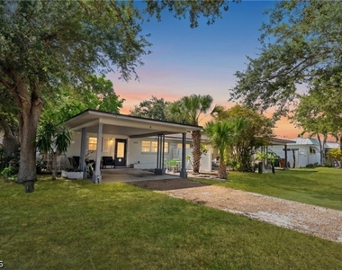 5226 Coronado Parkway - Photo Thumbnail 1