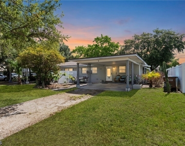 5226 Coronado Parkway - Photo Thumbnail 2