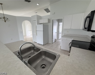 15603 Spring Line Lane - Photo Thumbnail 13