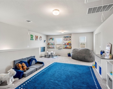 210 Bellewood Manor Drive - Photo Thumbnail 27