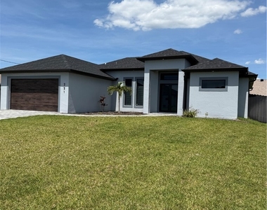 221 Sw 25th Avenue - Photo Thumbnail 1