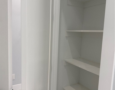 221 Sw 25th Avenue - Photo Thumbnail 22