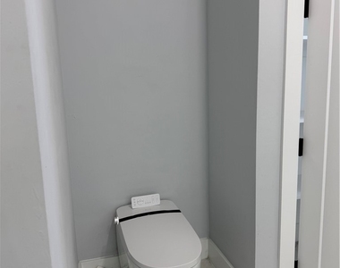 221 Sw 25th Avenue - Photo Thumbnail 12