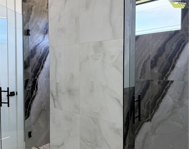 221 Sw 25th Avenue - Photo Thumbnail 14