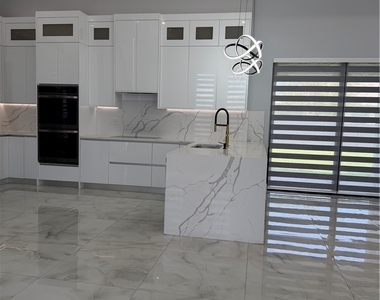 221 Sw 25th Avenue - Photo Thumbnail 9