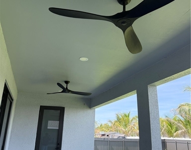 221 Sw 25th Avenue - Photo Thumbnail 43