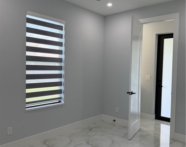 221 Sw 25th Avenue - Photo Thumbnail 35